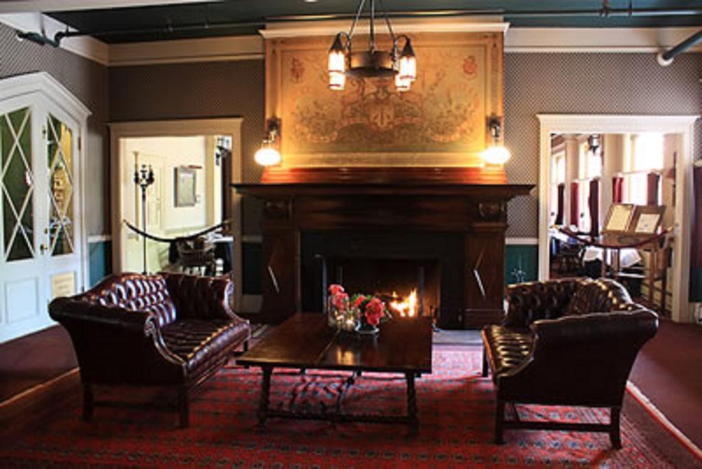 The Historic Redstone Inn Eksteriør billede