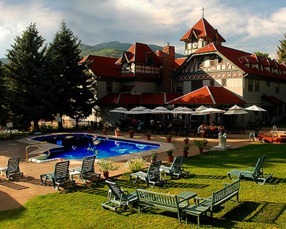 The Historic Redstone Inn Eksteriør billede