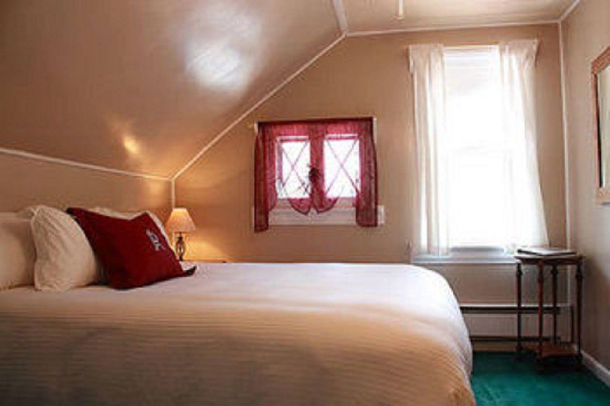The Historic Redstone Inn Eksteriør billede
