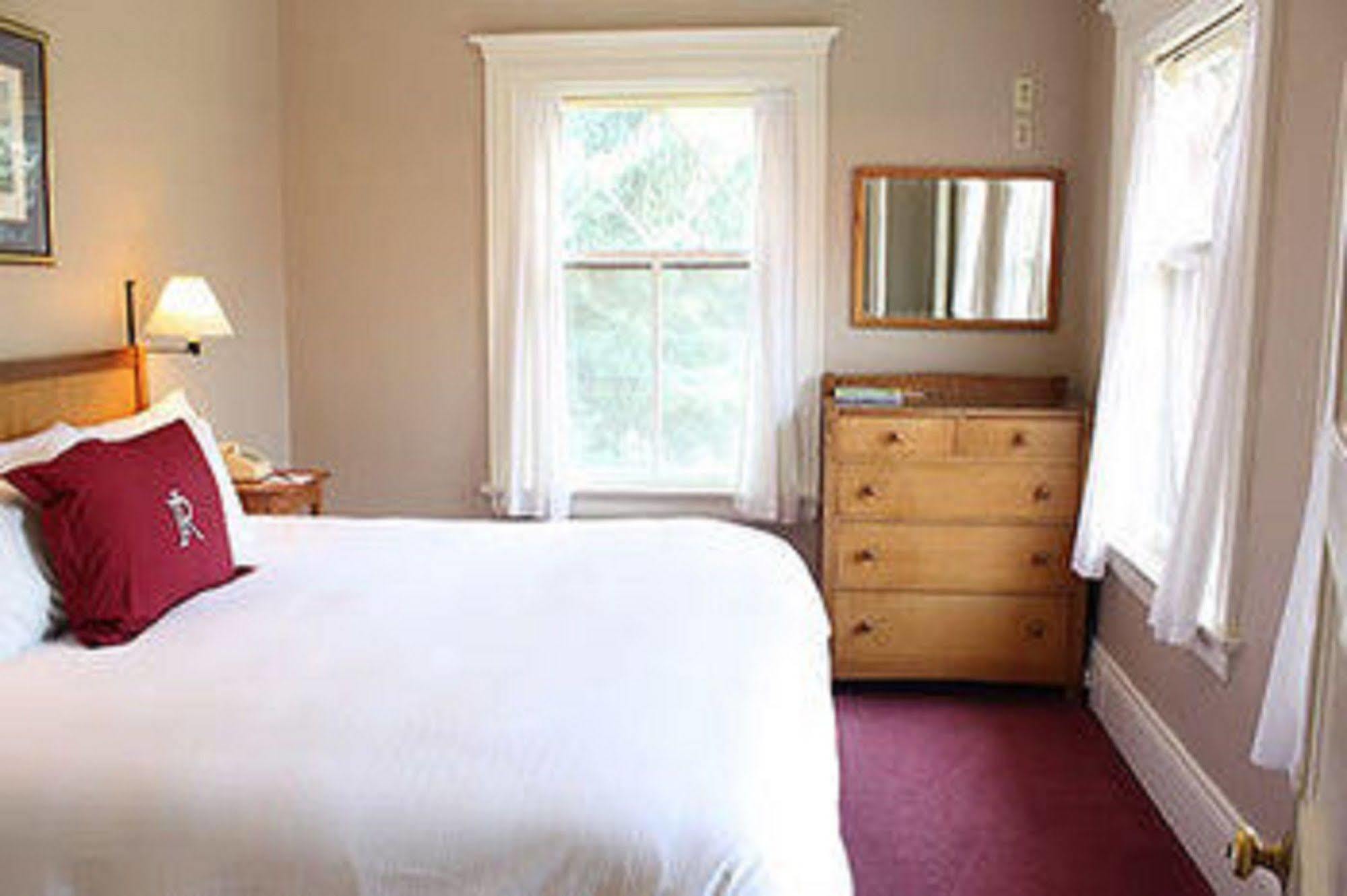 The Historic Redstone Inn Eksteriør billede